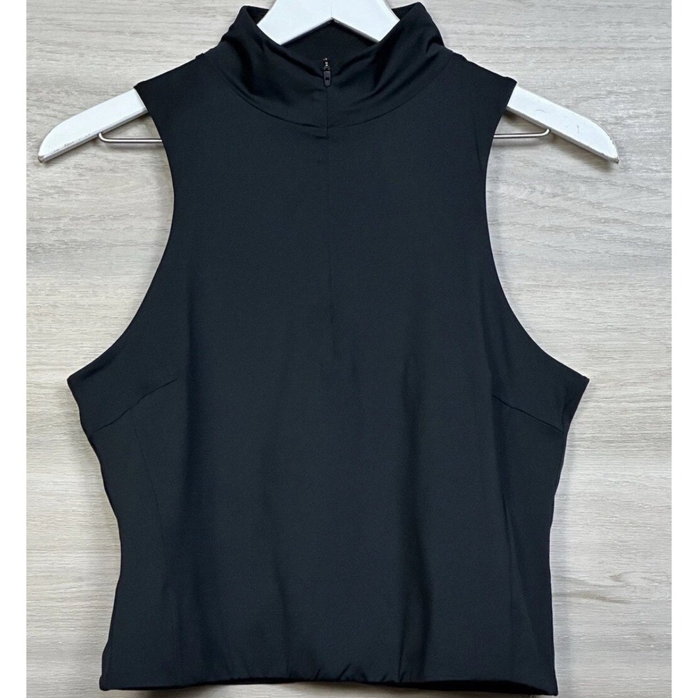 Lululemon tight fit lined half zip tank size small